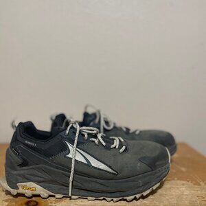 Altra Olympus 5 AL0A7R6R000 Hike Low GTX Hiking Shoes Men's Size 10